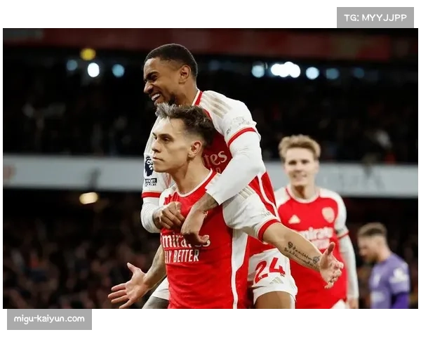 赛后述评：曼联缺乏有效纵深传递，导致对阵中下游球队陷入阵地战泥潭